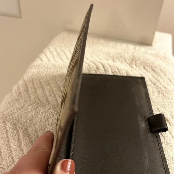 Vintage Coach Brown Signature Checkbook Cover Leather Trim with Pen Loop EUC - Picture 13 of 16